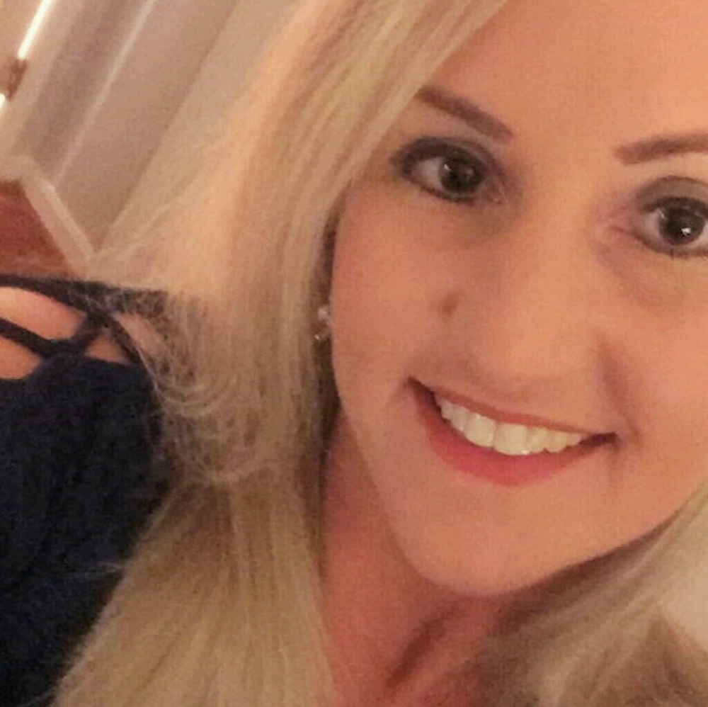 Meet your Posher, Jennie